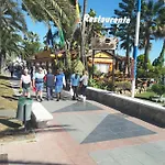 Cuesta Del Tajillo 아파트
